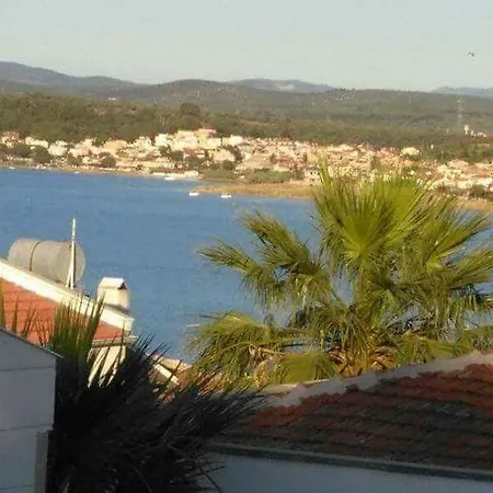 Lalemiz I *